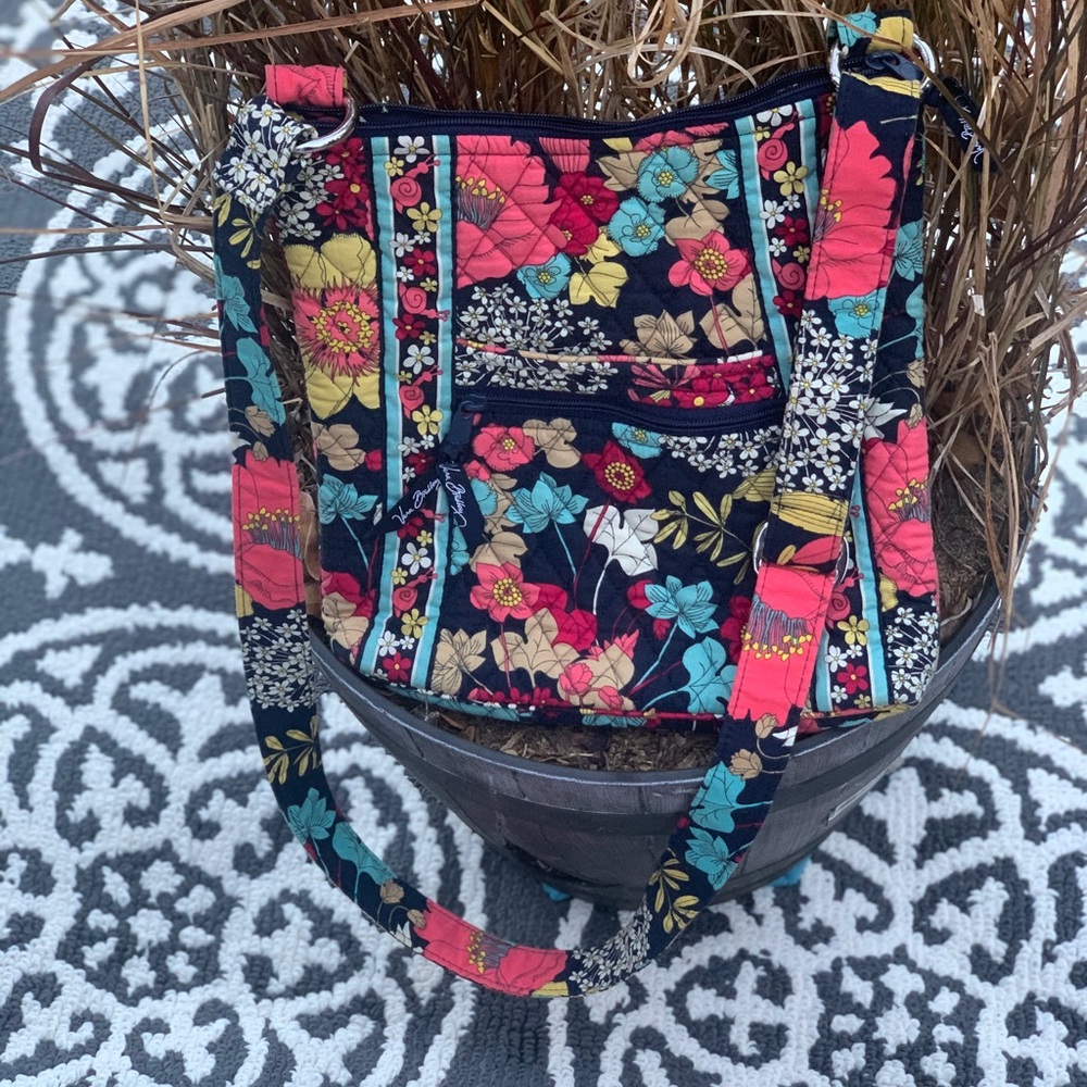 Vera Bradley hipster women crossbody